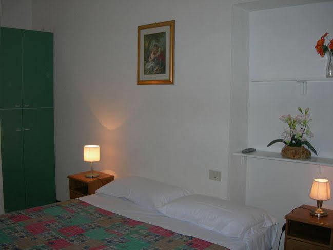 Bed and Breakfast Al Pantheon Con Thomas Mann Рим Экстерьер фото